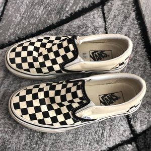 Women’s checkered vans